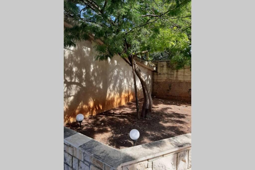 Giovanna - Spacious Lovely Apartment ซูเปตาร์ ภายนอก รูปภาพ