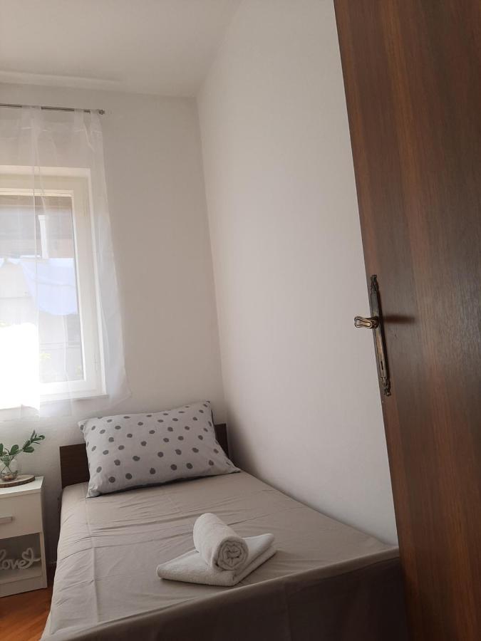 Giovanna - Spacious Lovely Apartment ซูเปตาร์ ภายนอก รูปภาพ
